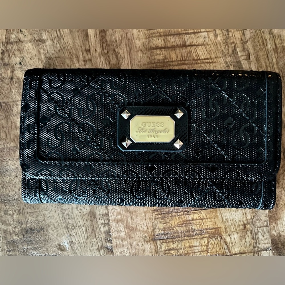 Guess Los Angeles Tri-Fold wallet